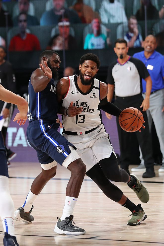 包含今晚体能课后；波士顿凯尔特人手感冰凉备战国王杯；管理层满意；团队化学反应显著的词条